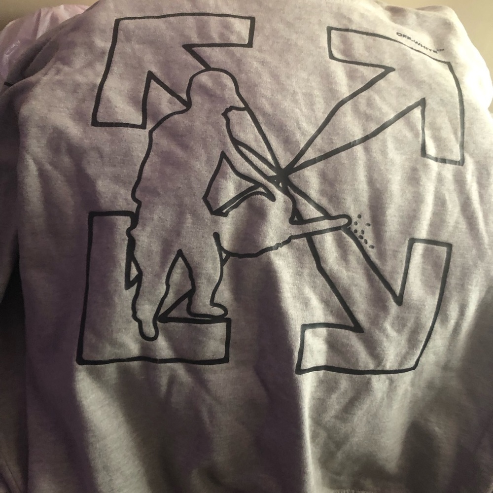 Off white crew neck